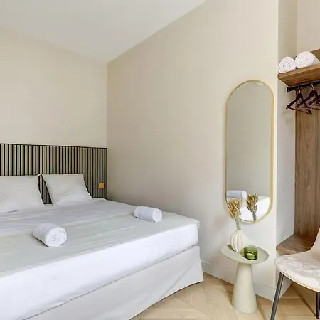 Sublime Champs Elysées 8guests 3bdr