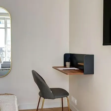Sublime Apartment Champs Elysees 3Bdr 8P *
