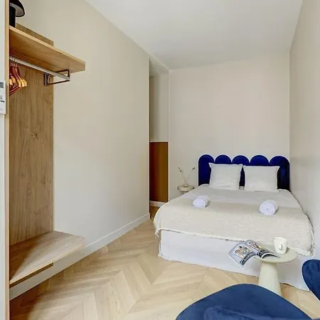 Apartament Sublime Champs Elysees 8guests 3bdr *
